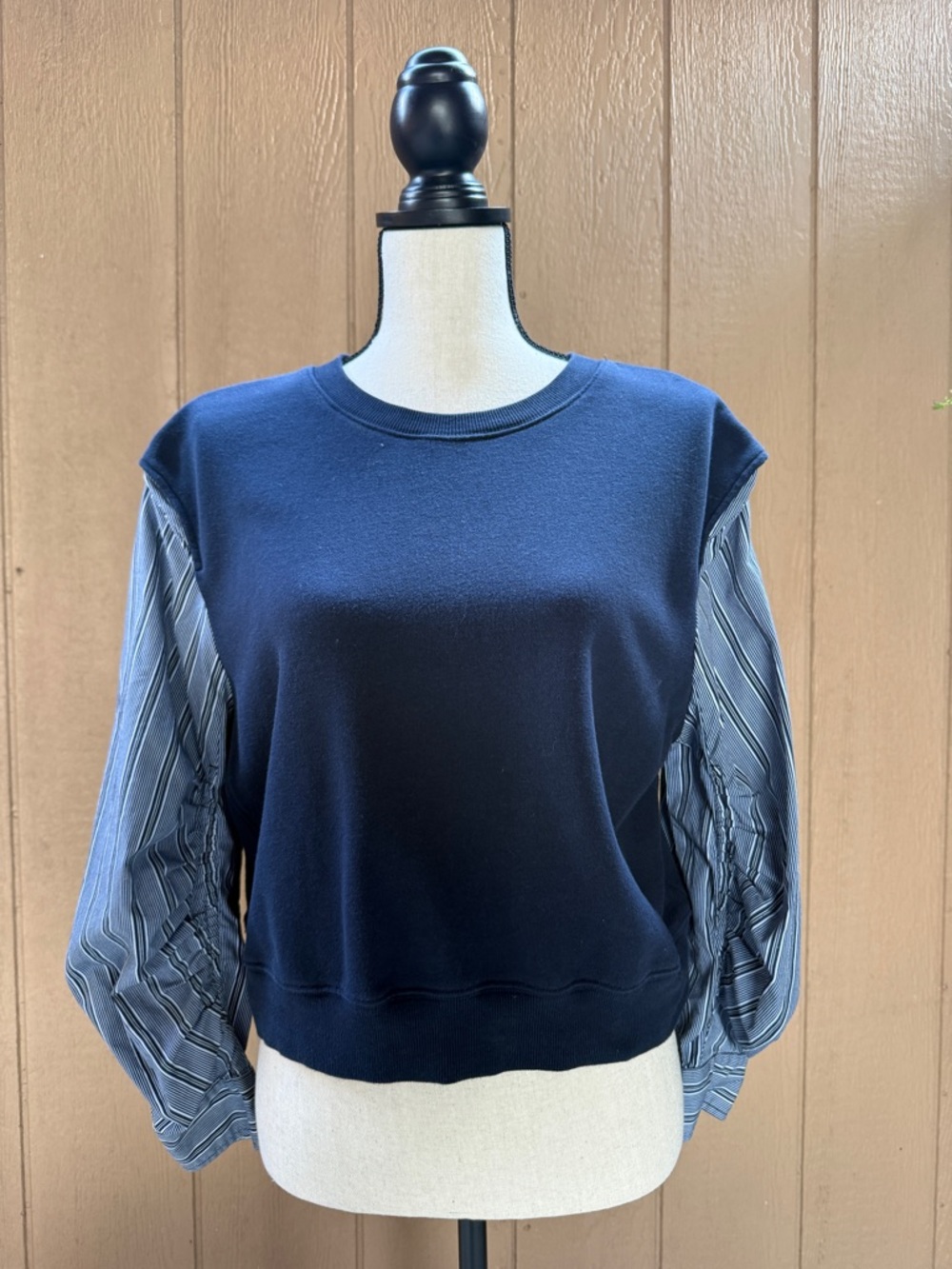 H&M Navy Cropped Sweatshirt with Striped Balloon Sleeves size s - Picture 2 of 10